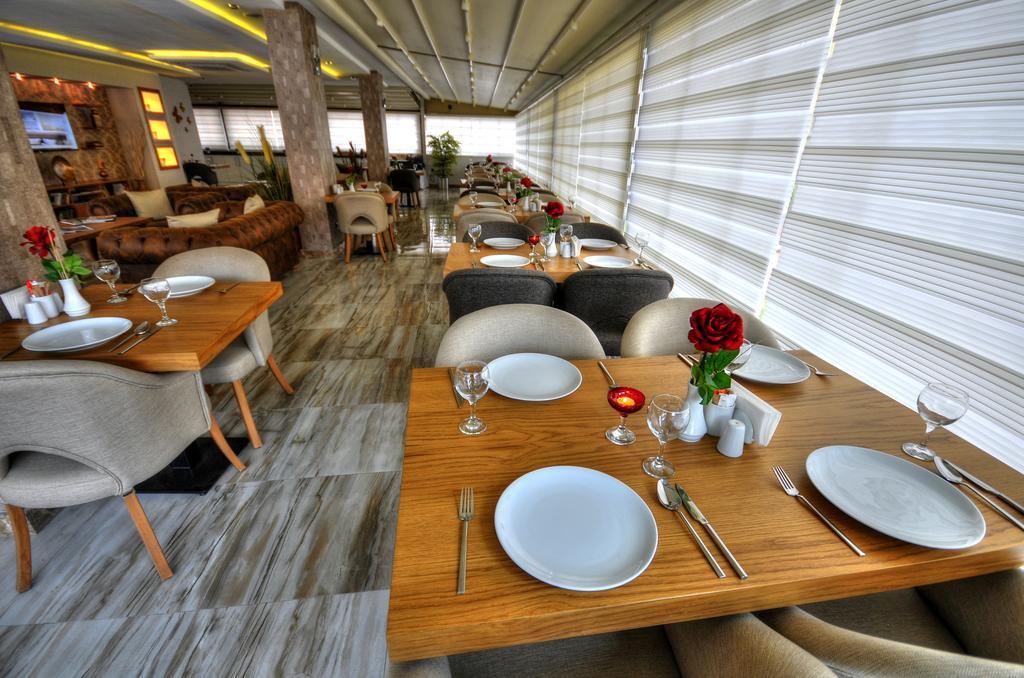 Golden Deluxe Hotel Adana Ngoại thất bức ảnh